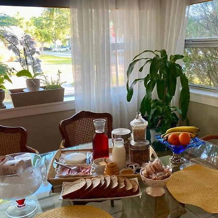 هوليوود Villa Olivia Guest Rooms المظهر الخارجي الصورة