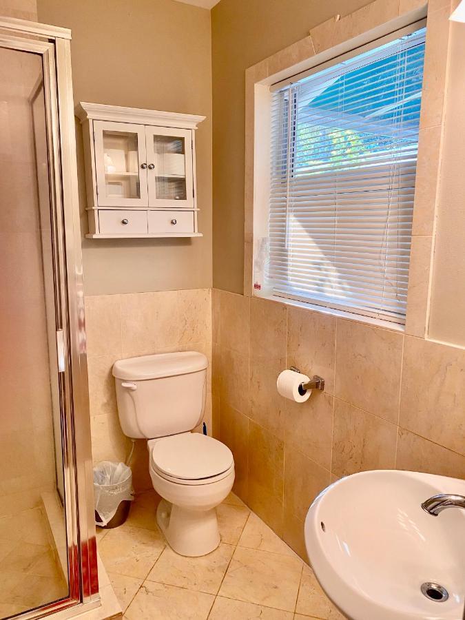 هوليوود Villa Olivia Guest Rooms المظهر الخارجي الصورة