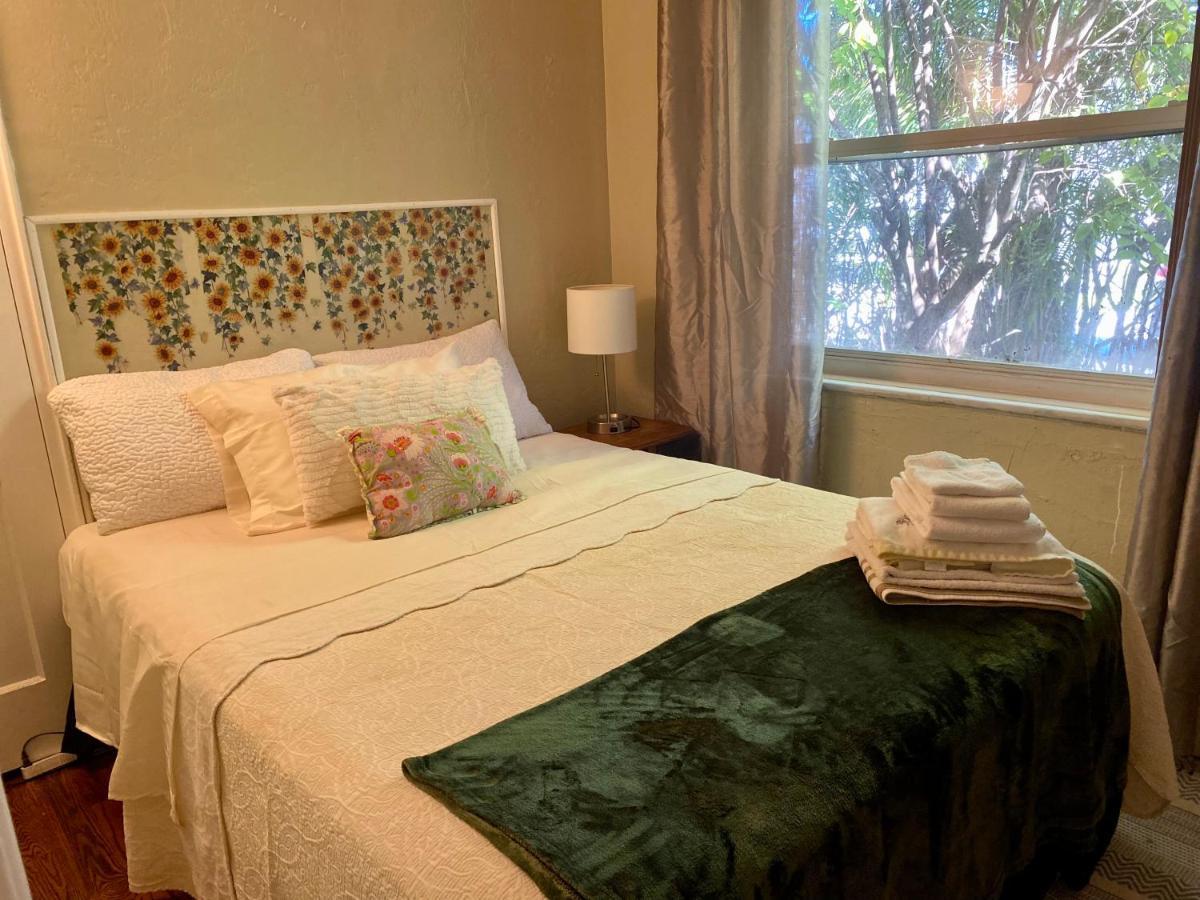 هوليوود Villa Olivia Guest Rooms المظهر الخارجي الصورة
