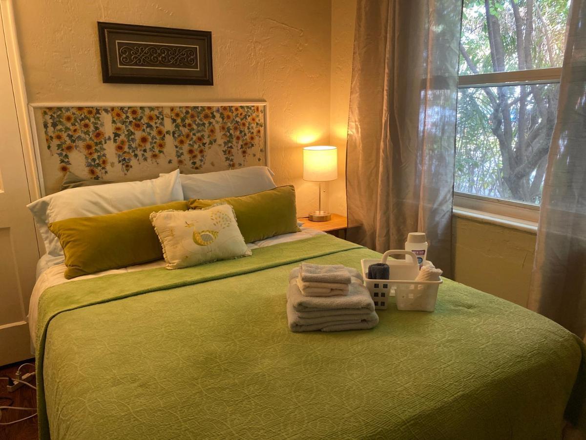 هوليوود Villa Olivia Guest Rooms المظهر الخارجي الصورة