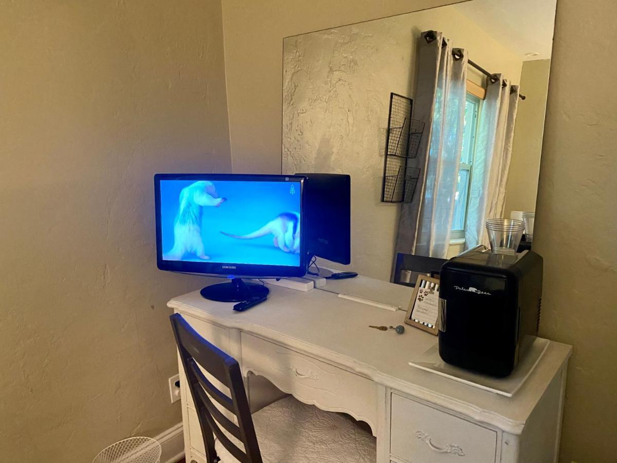 هوليوود Villa Olivia Guest Rooms المظهر الخارجي الصورة
